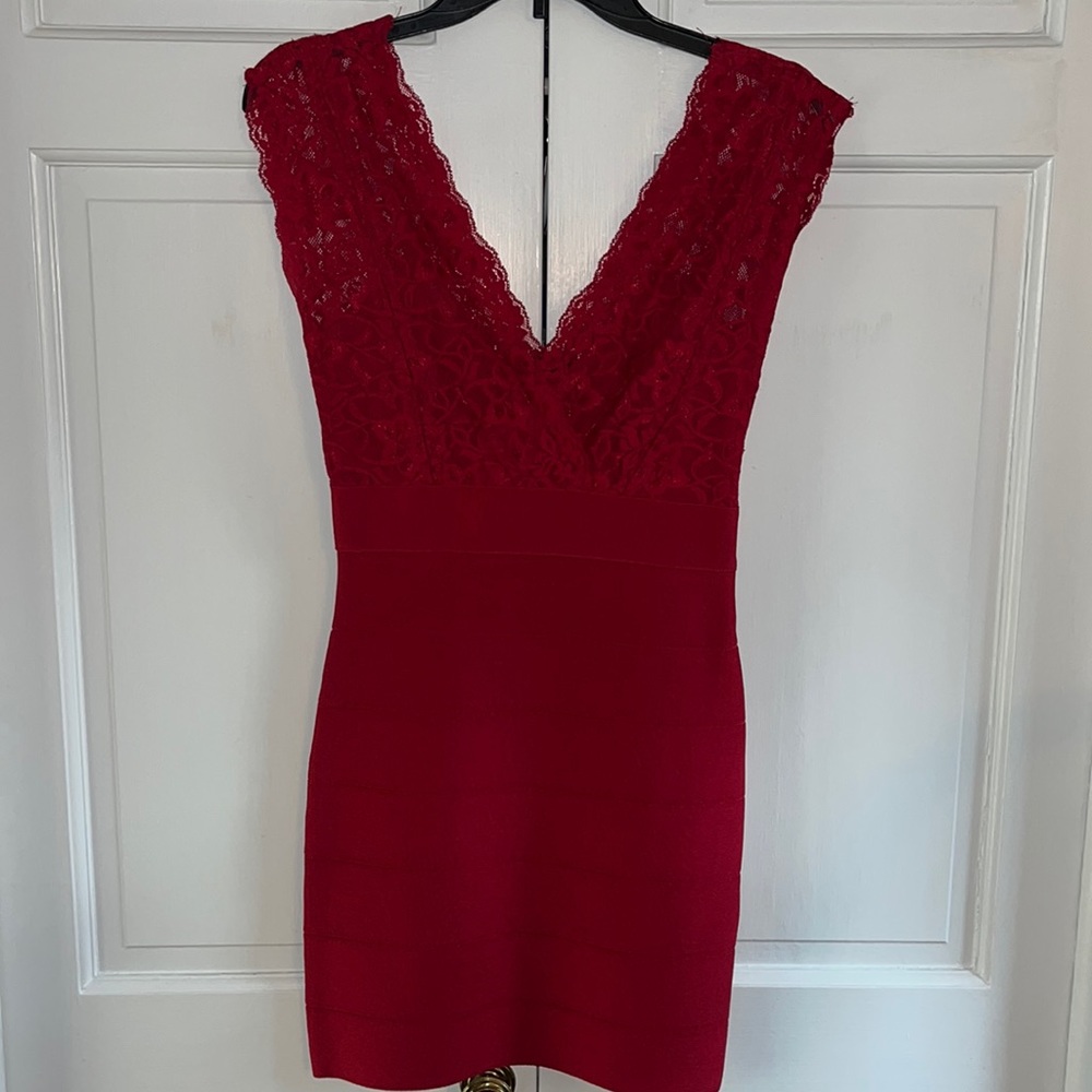 Bebe body con dress